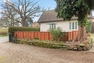 The Lodge Cottage - Oxton - 0