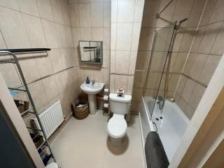 Cosy private room with Shared Bathroom facilities - Londra - 7