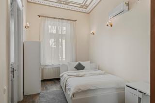 Old Town Heritage near French Embassy - Royal View - 1