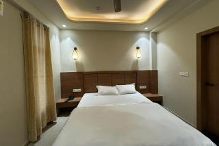 HOTEL NEEL KAMAL - Jaipur - 0