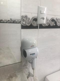 Guarujá - Pitangueiras 3 bedrooms WiFi 120 and Air-conditioning - Guarujá - 2