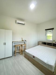 Brand new near Ubon Airport - 9