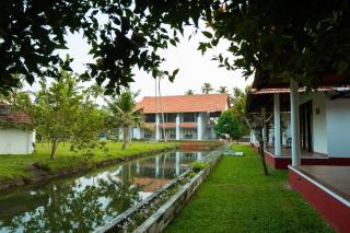 Palmgrove Lake Resort - Alleppey - 8