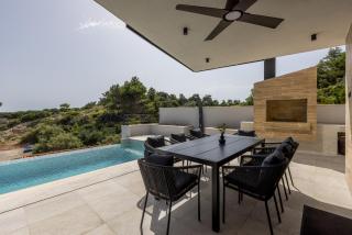 Beachfront villa Mare with seaview and pool - 1