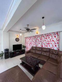 Royal Villa 2 - Lonavala 3BHK Bungalow with Pvt Swimming Pool - Lonavala - 8
