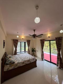 Royal Villa 2 - Lonavala 3BHK Bungalow with Pvt Swimming Pool - Lonavala - 4