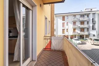 Nice Studio By San Giacomo Park - 2