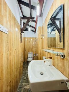 Starhaven Rooms & Stays - Ambalantota - 9