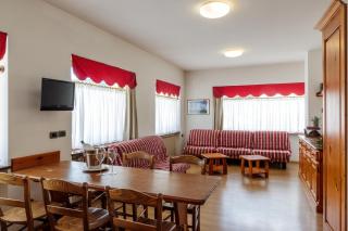 Hotel Miramonti Corvara - Corvara - 4