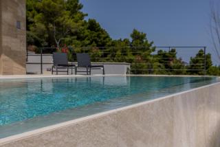Beachfront villa Luce with seaview and pool - - 1