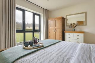 Lily Bank - Staveley - 5