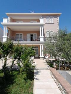 Seafront Family Apartment Una - Sunny Rab Island - 6