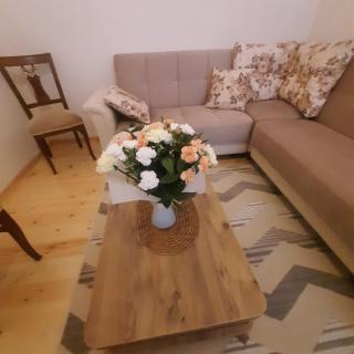 Sweet Home - 1