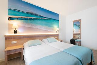 Apartamentos Playa Marina - Cala Ferrera - 2