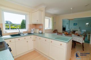 Detached 4 bed Coastal Haven - Garden - Parking - 4