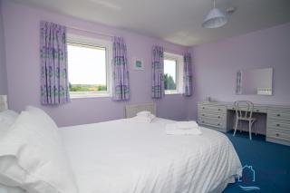 Detached 4 bed Coastal Haven - Garden - Parking - 1