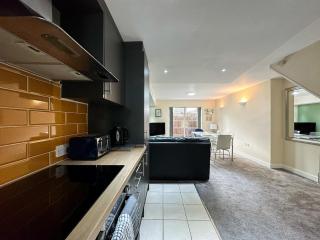 Ipswich Museum House - Modern Lux 5BD - Guests & Contractor Welcome - Parking - 3