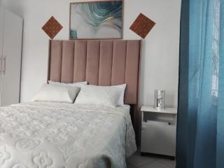 Claremont Secured unit - 8