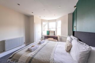 Newly Refurbished Victorian Flat by Prescott Apartments - Bristol - 1