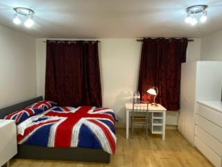 Privet room near Cambridge Heath station - Londra - 9