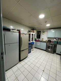 Comfortable Master Room with Attached Washroom - Sharjah - 1