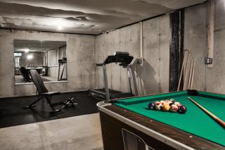 Beautifully Designed 4BR Home Heated Pool HotTub - Valatie - 3