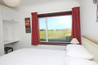 ON THE BEACH holiday home - St Merryn - 9