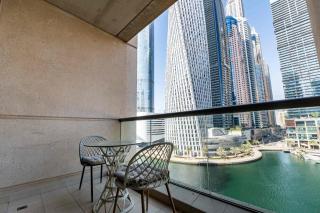 Iris Blue, Dubai Marina - Mint Stay - 7