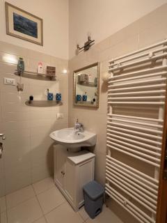 La Casa del Glicine Tarzo - - 6