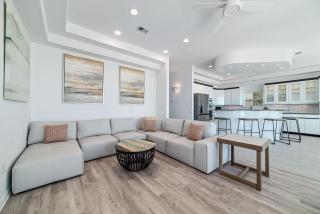 High Tides Beach House - Pensacola - 3
