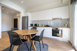 Attiki Square & Metro Modern 2-Bedroom Apt by MPS - Atene - 9