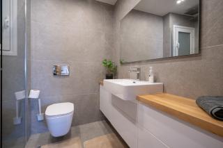 Attiki Square & Metro Modern 2-Bedroom Apt by MPS - Atene - 6