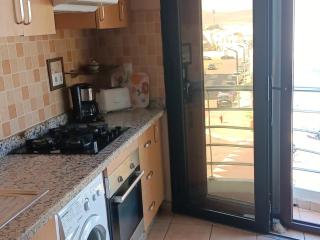 Air-conditioned apartment, swimming pool, fiber, beach 10 minutes' walk - 8