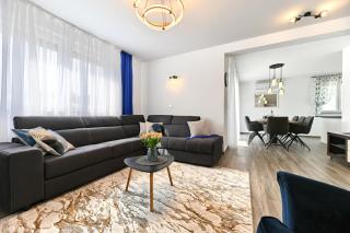 CROWONDER Holiday House Helora with Swimming Pool - CROWONDER LUXURY RENT - 2