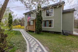 Pocono River front Home near Camelback Resort - 7