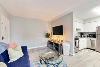Midtown Apartment - 1