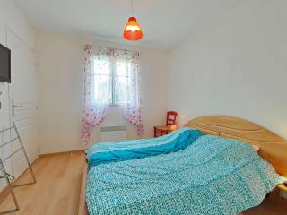 Appartement moderne 2P, 4 couchages, terrasse, proche plage et centre, parking, St Gilles Croix de Vie - FR-1-224-217 - Saint-Gilles-Croix-de-Vie - 1