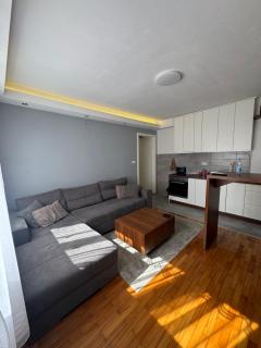 Bijeljina Central Apartment - Bijeljina - 8