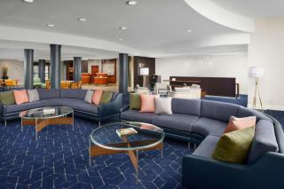 Courtyard by Marriott Potomac Mills Woodbridge - Woodbridge - 3