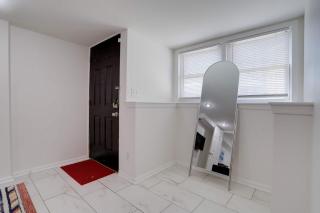 Sojourn 1 BR Garden Level Home Sleeps 2 - 3
