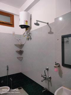 Saraswati homestay ayodhya - Faizābād - 5