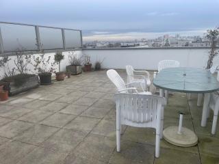 Chambre dans un grand appartement avec terrasse - 2