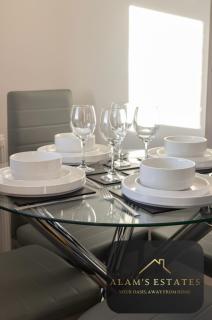 Spacious 2BR 2BA Home Ideal for Long Stays - - 5