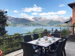 CASTLE HOUSE lake view - Dervio - 0