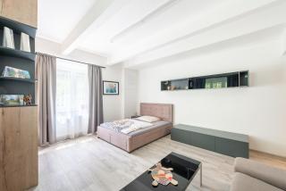 Apartment by the metro with private parking - Praga - 7