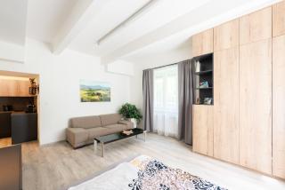 Apartment by the metro with private parking - Praga - 1