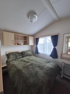 Cosy Perranporth caravan, Cornwall - 2