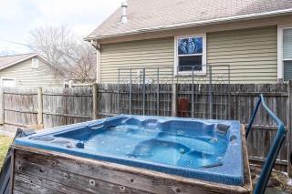 Cozy Downtown Escape Hot tub and Modern Touches - Indianápolis - 8