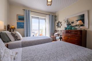 Friends'house - azores - 1