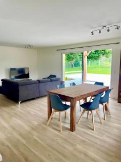 Le chant du Gave- Maison neuve lumineuse avec piscine- Rivière en contrebas du jardin - Sauveterre - 7